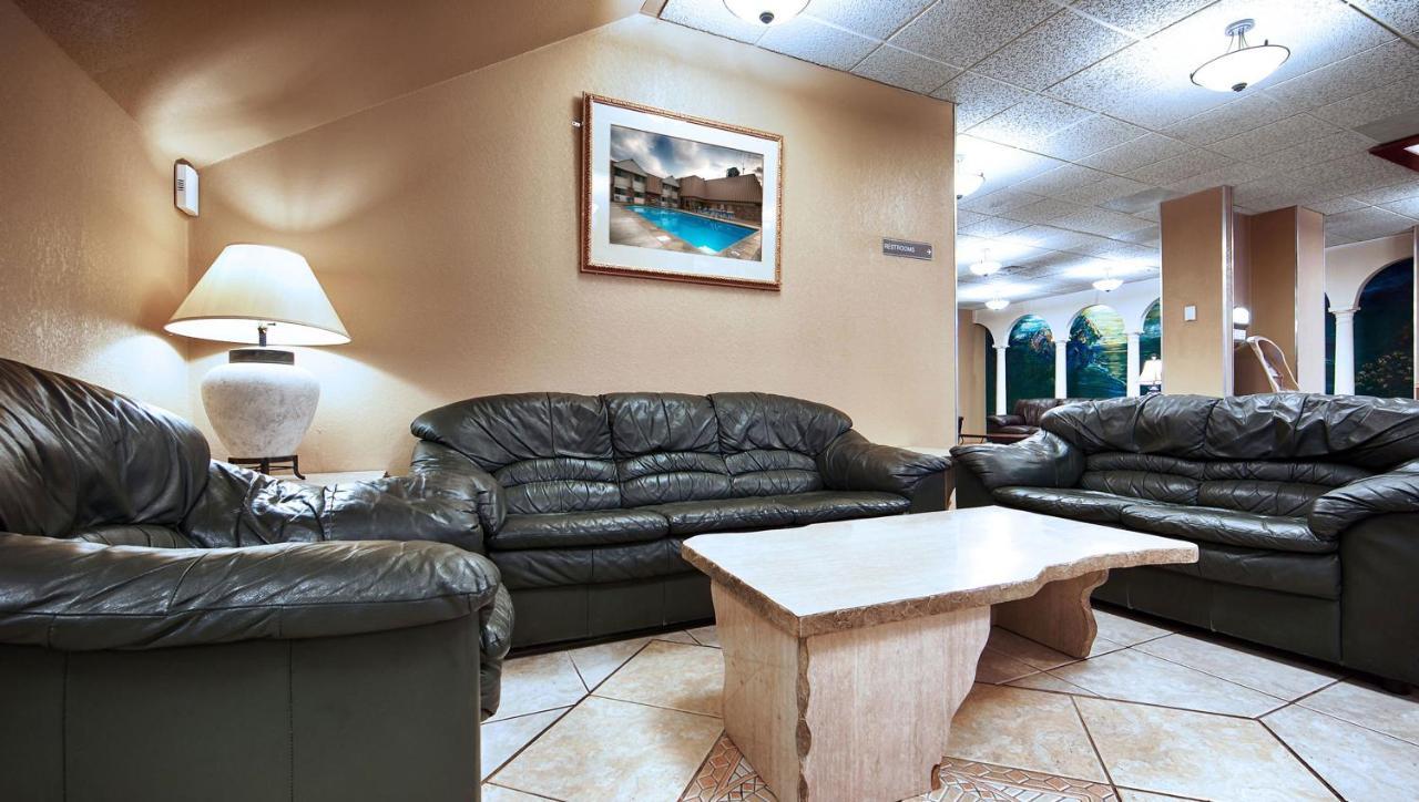 Hotel Magnuson Grand Columbus North Extérieur photo