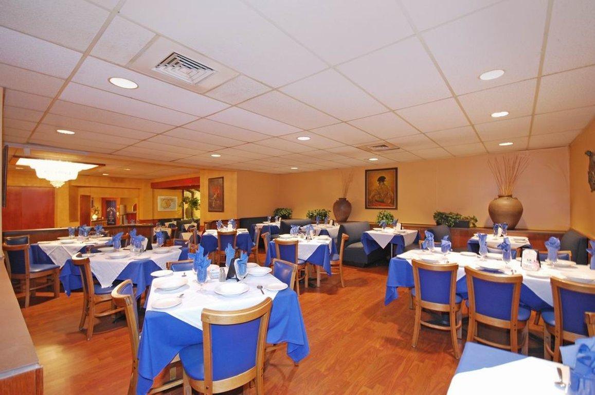 Hotel Magnuson Grand Columbus North Extérieur photo