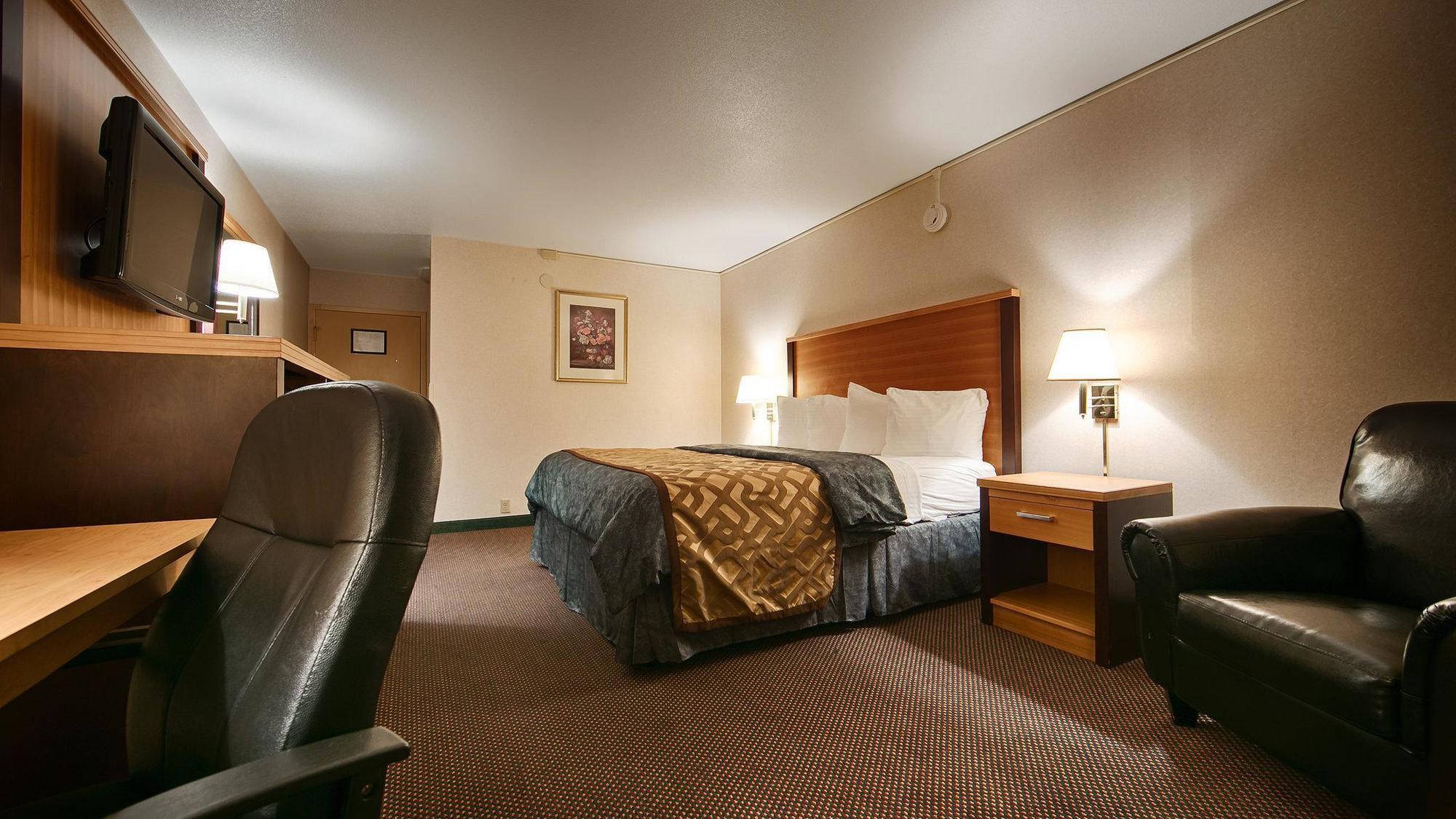 Hotel Magnuson Grand Columbus North Extérieur photo