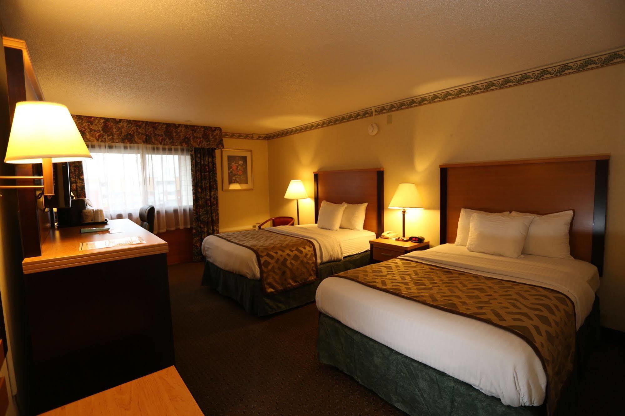 Hotel Magnuson Grand Columbus North Extérieur photo
