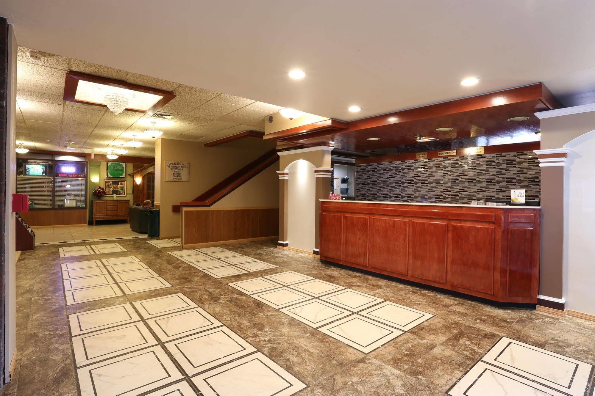 Hotel Magnuson Grand Columbus North Extérieur photo